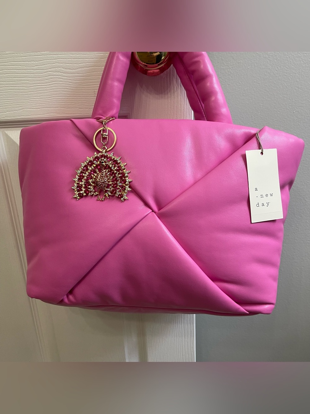 NWT A New Day Pink Folded
Padded Tote Handbag